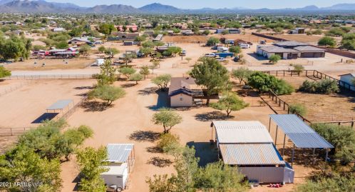 35220 3rd Ave, Phoenix AZ 85027-5908 exterior