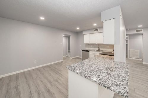 2709 Ivanridge Ln, Garland TX 75044-4617 exterior