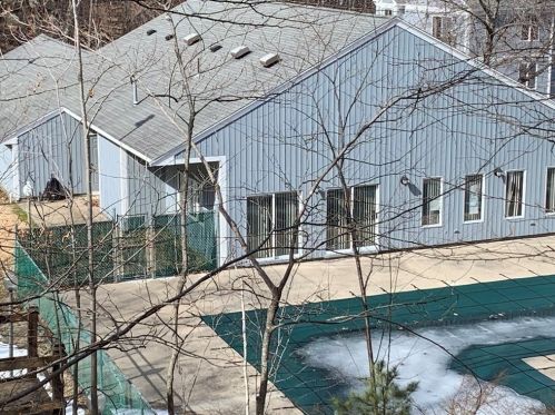 330 Sunderland Rd, Worcester MA 01604-2544 exterior