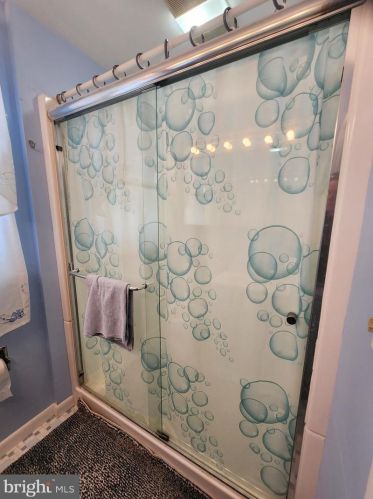 325 Billings Ave, West Deptford NJ 08066-1157 exterior