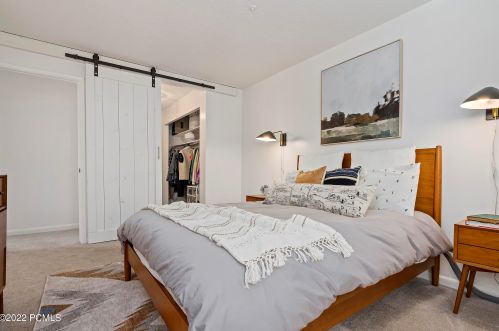 3036 Fawn Dr, Park City UT 84098-5368 exterior