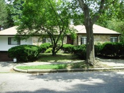 12 Old Farm Rd, Newton, MA 02459-3438