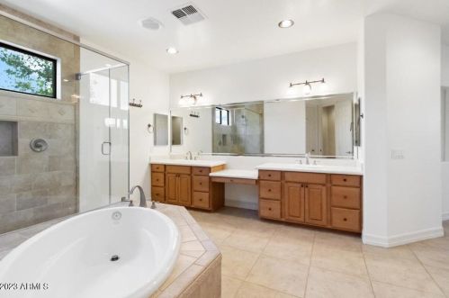 7814 16th Dr, Phoenix AZ  85021-7919 exterior