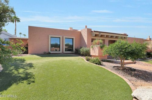 901 Beck Ln, Phoenix AZ  85022-3505 exterior