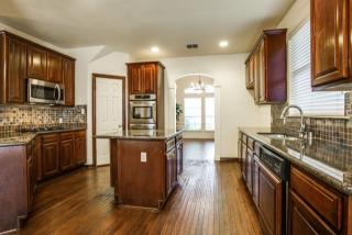 133 Oakbluff Dr, Plano TX  75094-3361 exterior