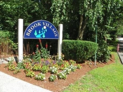 23 Spencer Rd, Acton MA 01719-1371 exterior