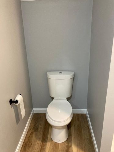 30 Windsor St, Worcester MA 01605-3732 exterior