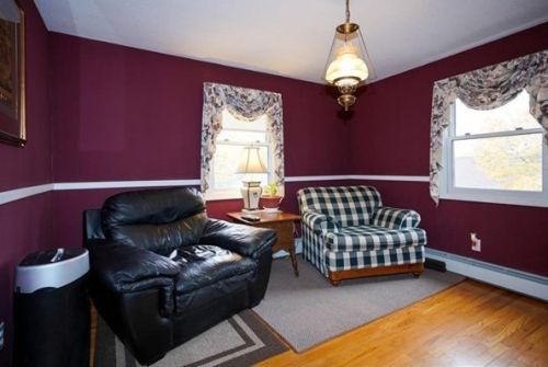 7 Vivian St, Worcester MA  01603-1716 exterior