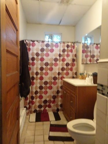 17 Upsala St, Worcester MA 01610-2027 exterior