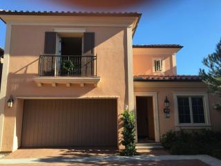 96 Lupari, Irvine CA  92618-0116 exterior