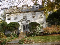 66 Cedar St, Newton, MA 02459-1113