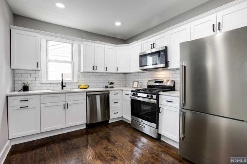 72 Nolton St, Belleville NJ 07109-2237 exterior