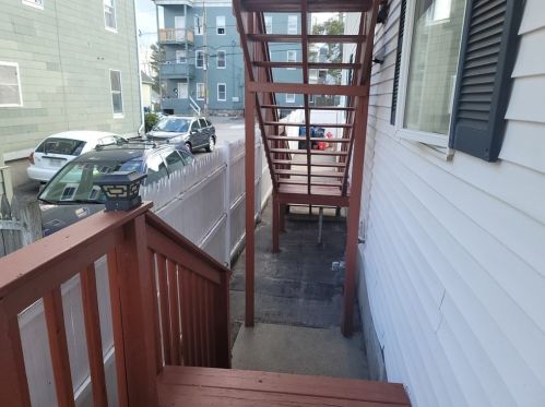 103 Howard St, Lawrence MA 01841-2904 exterior