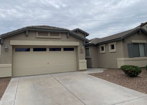 24415 27th St, Phoenix AZ  85024-6200 exterior