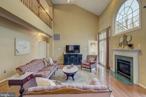 6920 Mystic Wood Way, Columbia MD 21044-4914 exterior