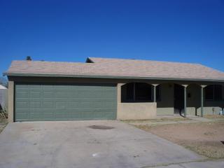 5708 Holly St, Phoenix, AZ 85035-3620