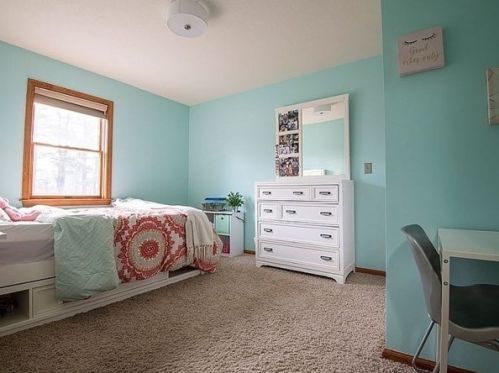 25 Mockingbird Ln, Montgomery MA 01085-1700 exterior