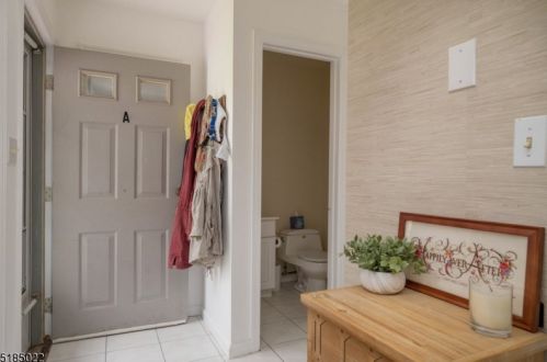 2 Jason Ln, Dover NJ  07869-4109 exterior