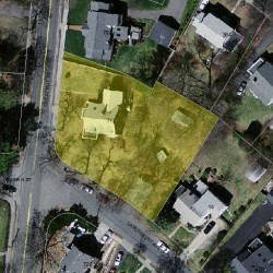 712 Chestnut St, Newton MA 02468-2015 aerial view