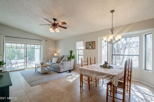 409 Beverly Ln, Phoenix, AZ 85023-3556