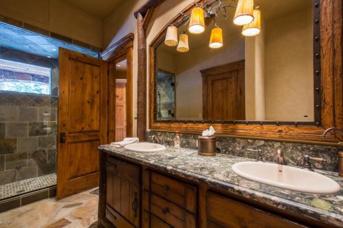 91 White Pne Cyn Rd, Park City UT 84060-6514 exterior