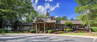 685 Providence Main St, Huntsville AL  35806-2666 exterior