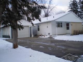 3616 Weiss St, Saginaw MI  48602-3327 exterior