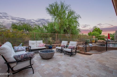 22843 54th St, Phoenix AZ  85054-7199 exterior