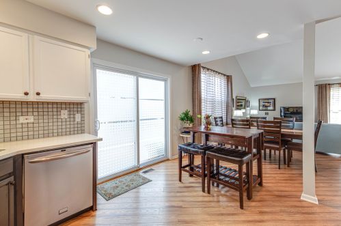 254 Paddington Ln, Lemont IL 60440-4533 exterior