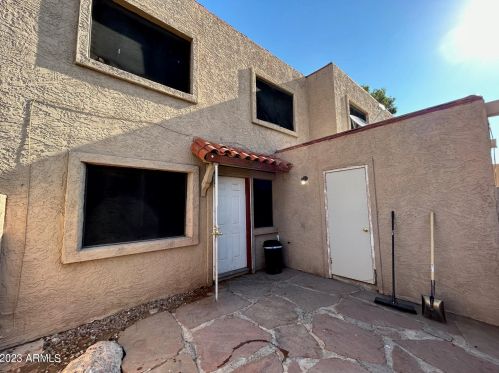 5033 41st Ave, Phoenix, AZ 85019-2819