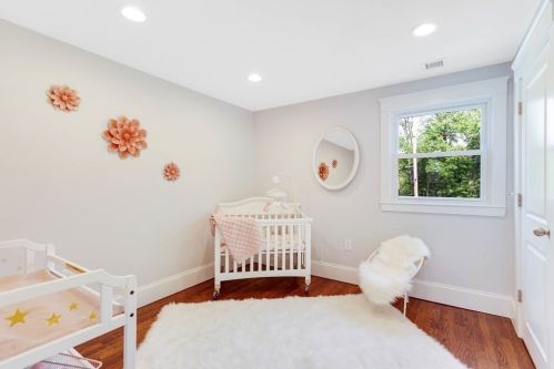 405 Main St, Lynnfield MA 01940-2559 exterior