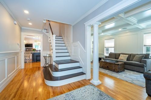 1058 Highland Ave, Needham MA 02494-1128 exterior