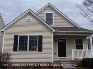 5668 Galveston Dr, Columbus OH  43228-8928 exterior