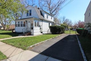 59 Bella Vista Ave, Belleville NJ  07109-3301 exterior