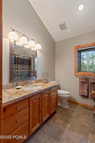 5063 Mdw Dr, Park City UT 84060-6813 exterior