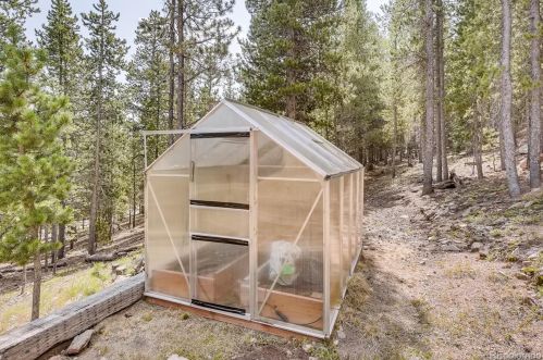 31358 Conifer Mountain Dr, Conifer CO  80433-8818 exterior