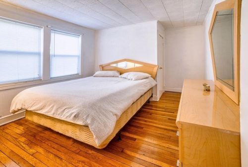 34 Lawn Ave, Quincy MA 02169-7336 exterior