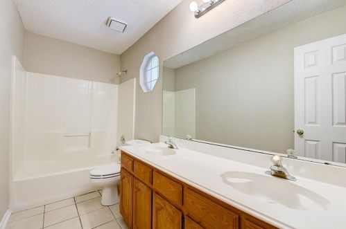 6206 Coral Ln, Garland TX 75048-3380 exterior