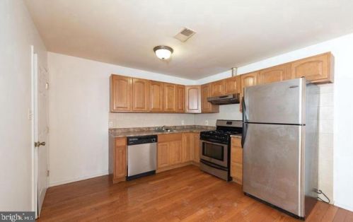 1517 6th St, Philadelphia PA  19147-6537 exterior