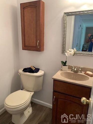 27 Colleen Cir, Trenton NJ 08638-1731 exterior