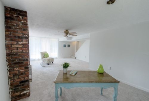 11 Forest Hill Dr, Worcester MA 01609-1013 exterior