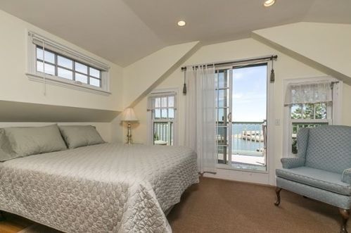 1 Main St, Rockport MA 01966-1513 exterior