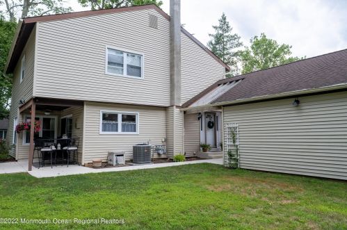 59 Buckingham Dr, Jackson Twp NJ 08527-2639 exterior