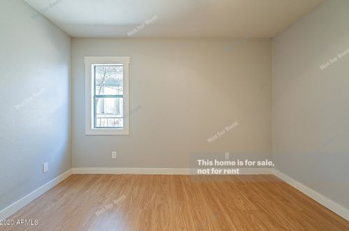 1939 Amelia Ave, Phoenix AZ 85037-2371 exterior