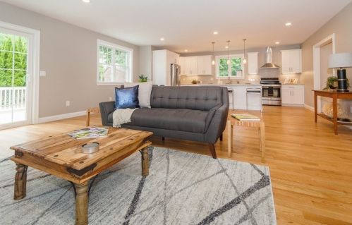 27 Avola St, Arlington MA  02476-7003 exterior