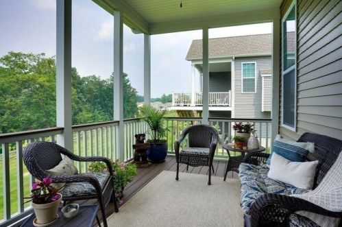 49 Pinetree Dr, Methuen MA 01844-1268 exterior