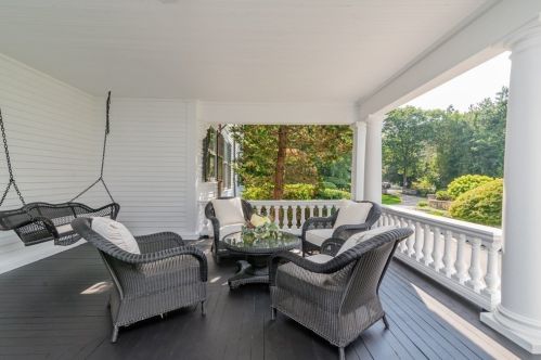 15 Mansion Dr, Topsfield MA 01983-1109 exterior