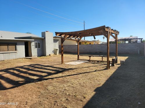 2608 71 Ave, Phoenix AZ 85033-1460 exterior