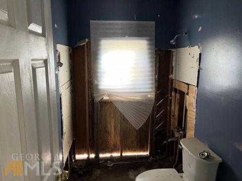 89 Holly Rd, Atlanta GA 30314-2002 exterior