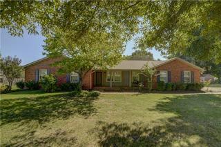 2707 Cages Bend Rd, Gallatin, TN 37066-5720